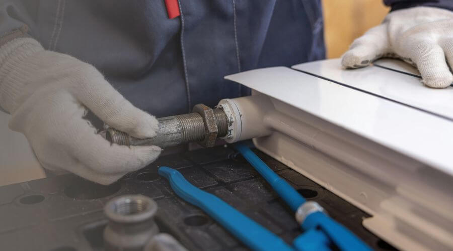 Professional water heater repair services in Reynolds, IL